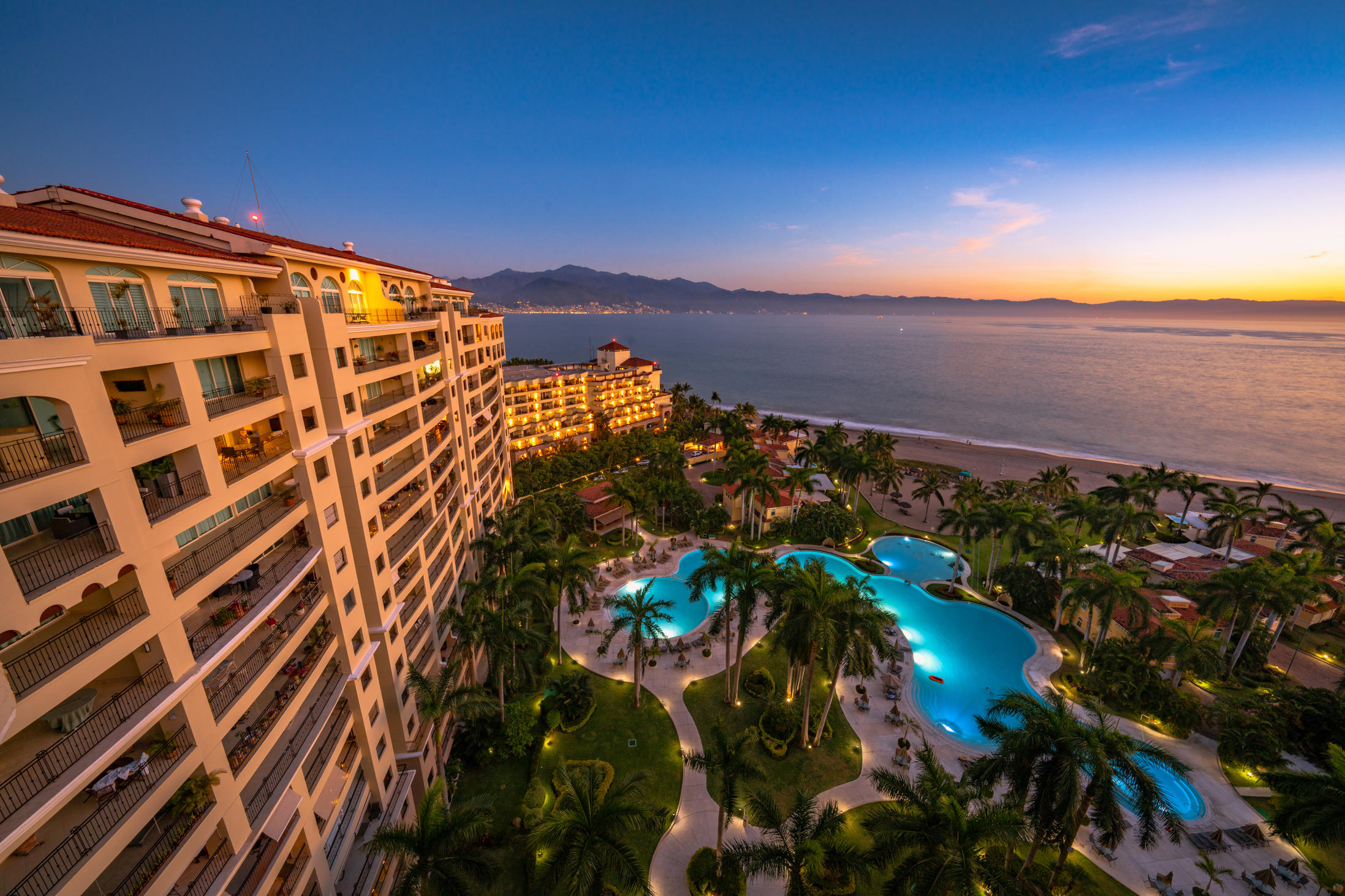 Portofino PH 4N - Marina Vallarta luxury penthouse for sale and rent in Puerto Vallarta, Jalisco, Mexicl